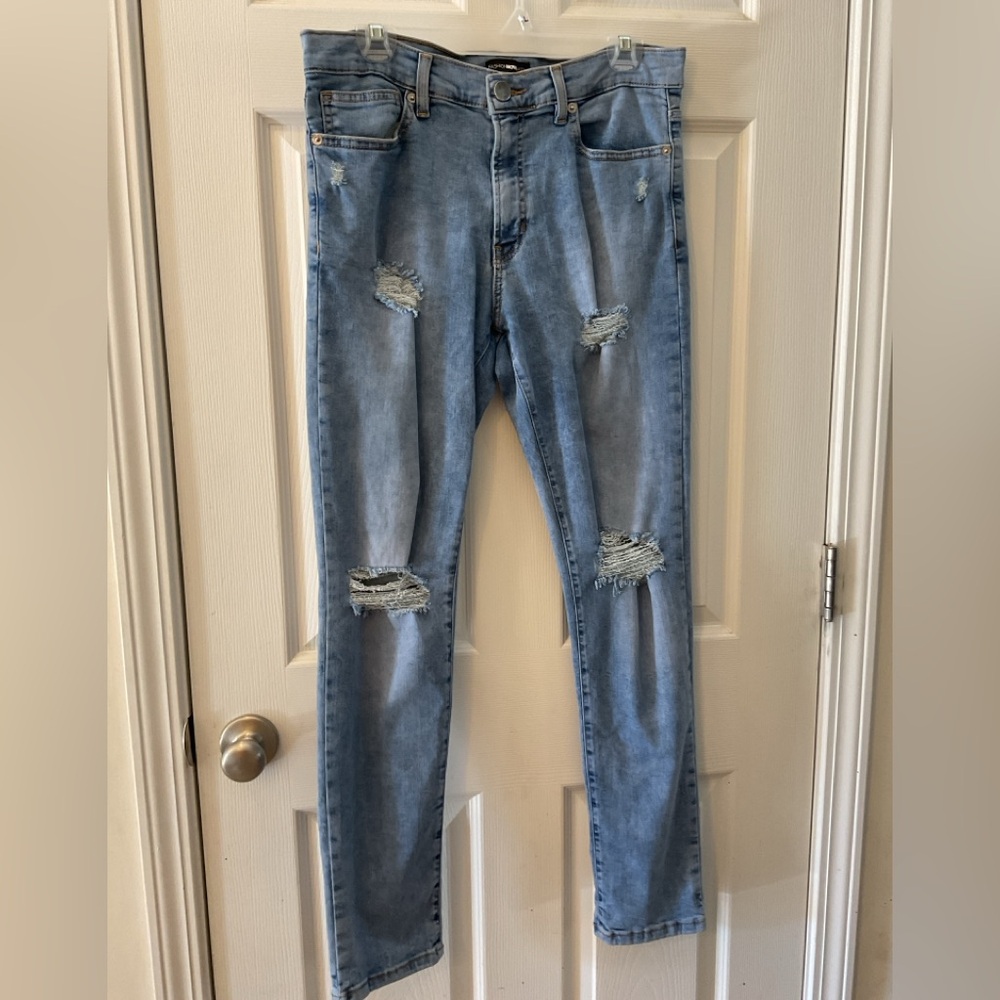 Fashion Nova MEN Men's Blue Distressed Jeans Size 32